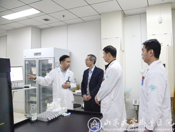 美国德州大学孙鲁浙教授来我院交流访问