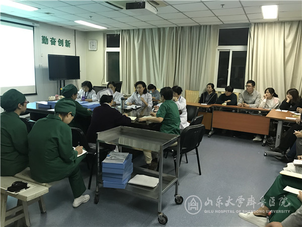 护理部组织国庆假期三甲复审迎评督导