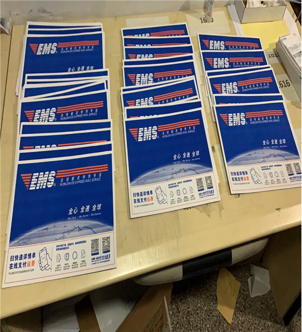 绿帽社学校共联手 情暖童心解烦忧