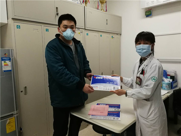 绿帽社学校共联手 情暖童心解烦忧